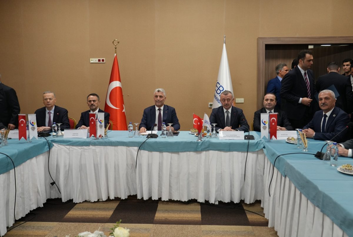 Gebze Ticaret Odası İhracatın Liderleri’ni Ödüllendirdi, Ardından Üst Düzey İstişare Toplantısı Gerçekleştirildi