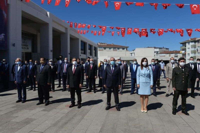 19 Mayıs  Çelenk Sunma Töreni