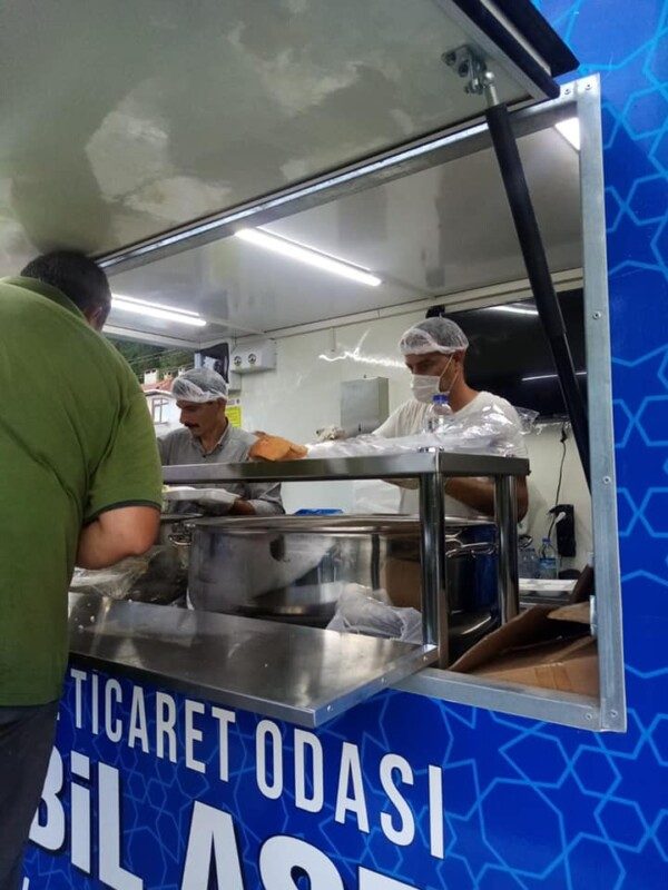 Gebze Ticaret Odası Mobil Aşevimiz sel bölgesinde…
