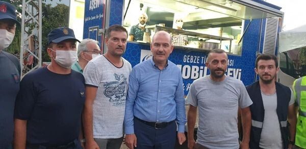 Sayın Bakanımız Süleyman Soylu Mobil Aşevimizi Ziyaret etti