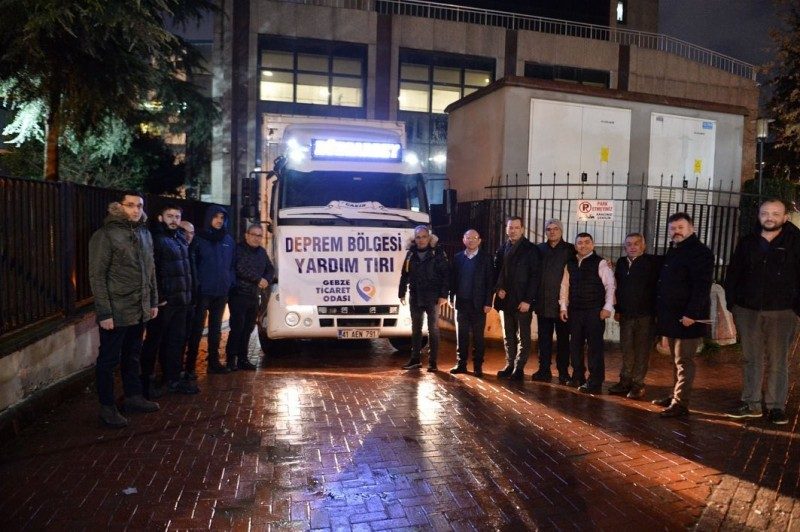 Gebze Ticaret Odası yardım araçlarımız deprem bölgesine ulaştırılmak üzere yola çıkmaya devam ediyor.