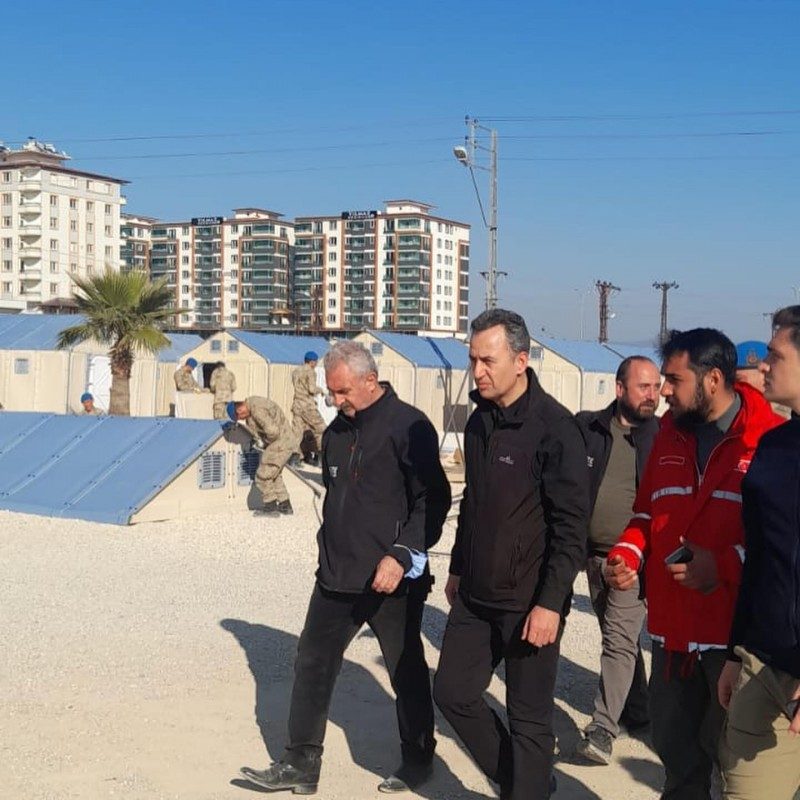 Mutfağımız, Fırınımız ve Lojistik Depomuz ile kardeşlerimizin Yanındayız