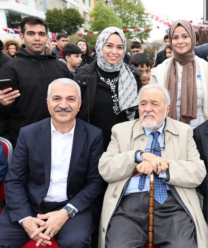 Gebze 2. Kitap Fuarı açılışına Yönetim Kurulu Başkanımız Abdurrahman Aslantaş katıldı.