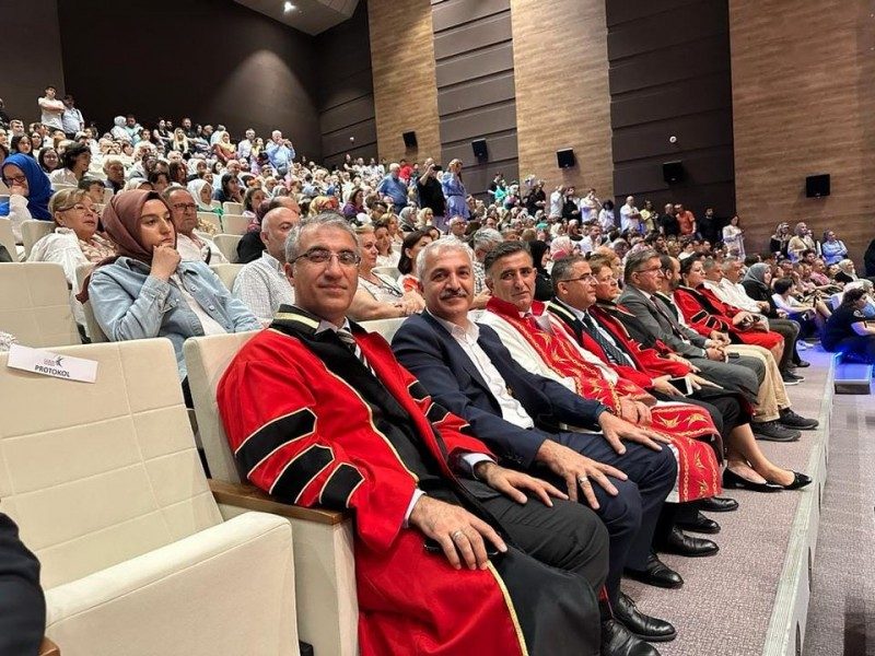 Gebze Teknik Üniversitesi’nin 2022-2023 Akademik Yılı Mezuniyet Töreni’ne Katıldık
