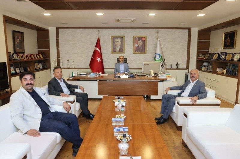 Çayırova Belediye Başkanı Sn. Bünyamin Çiftçi’ ye bir ziyaret gerçekleştirdik.