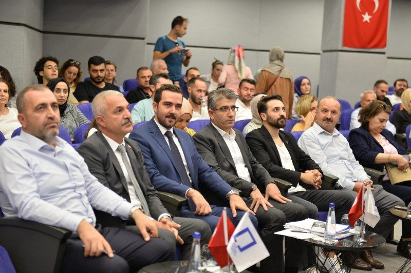 İmar Mevzuat bilgilendirme toplantısı Odamız ev sahipliğinde gerçekleştirildi.