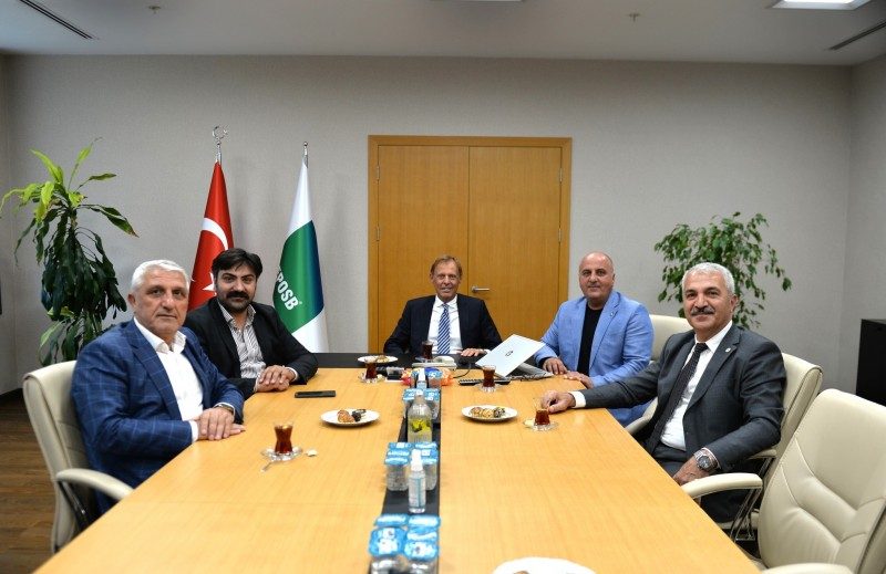 Gebze Plastikçiler Organize Sanayi Bölgesi ( GEPOSB ) Yönetim Kurulu Başkanı Sn. Mustafa Koray Kantarcı’yı ziyaret ettik