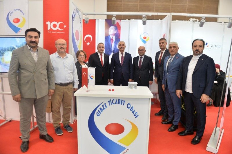 Gebze Teknik Üniversitesi Kongre Merkezi’nde gerçekleşen İşte İş’in İstihdam Fuarı’nın açılış törenine katıldık
