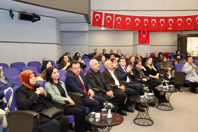 KOCAELİ KADIN ŞAİR VE YAZARLAR PLATFORMU'NUN DÜZENLEDİĞİ 5. KURULUŞ YIL DÖNÜMÜ ETKİNLİĞİNE KATILDIK