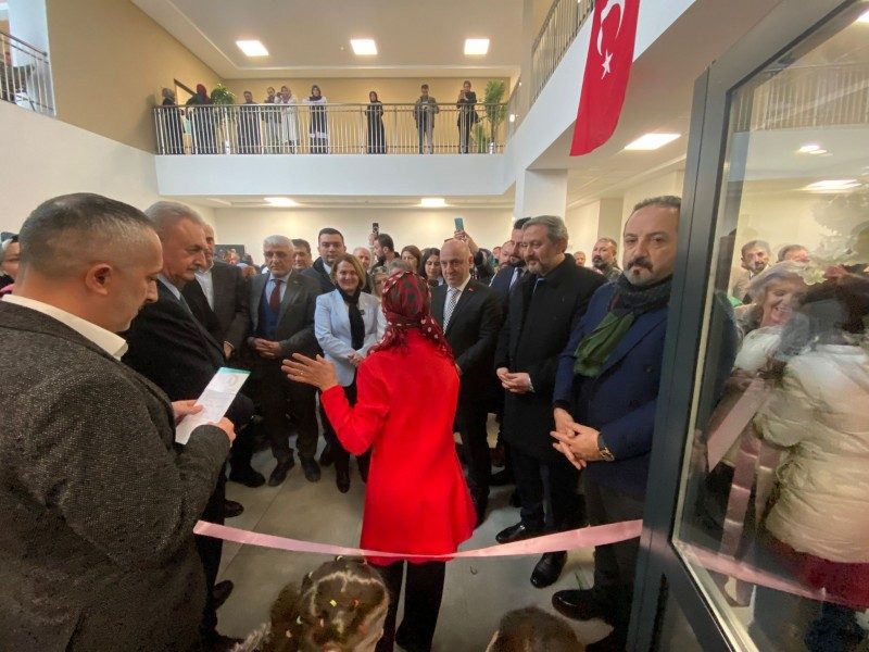 DARICA BİR UMUT ENGELLİLER DERNEĞİ'NİN AÇILIŞ TÖRENİNE KATILDIK