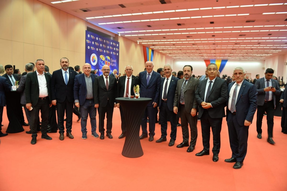 TOBB 80. GENEL KURULU AKŞAM YEMEĞİ PROGRAMINA KATILIM SAĞLADIK
