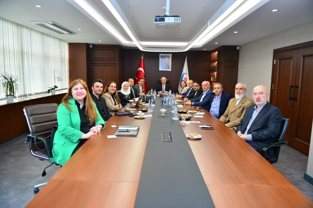 MALEZYA DIŞ TİCARET GELİŞTİRME KURULU ODAMIZI ZİYARET ETTİ