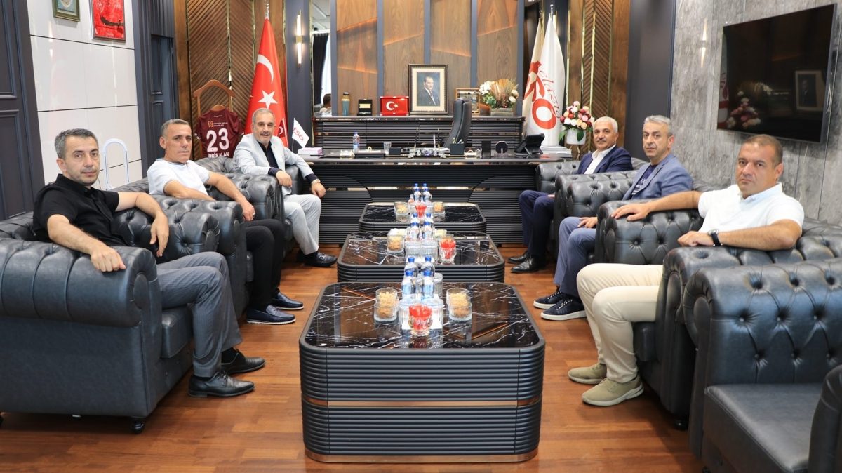 Elazığ Ticaret Ve Sanayi Odası’nda Bayramlaşma Programına Katıldık