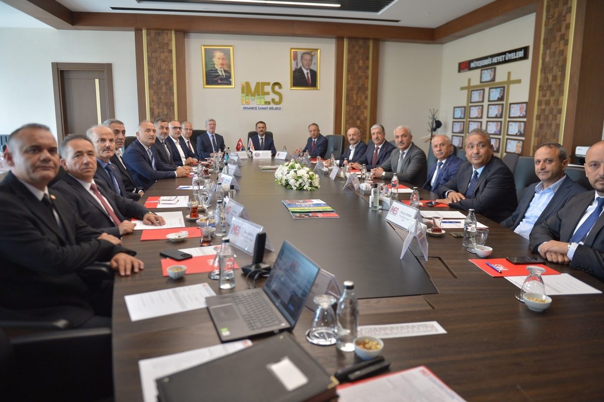 "İMES Kariyer Günleri İş Birliği Fuarı Protokolü" Hakkında