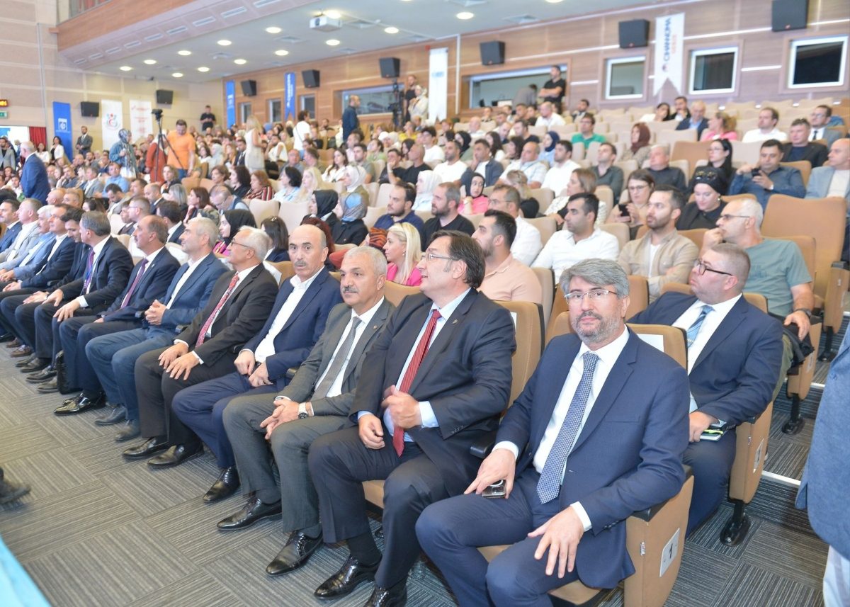 Sağlık Sanayimizin Geleceği Çalıştayı'na Katıldık