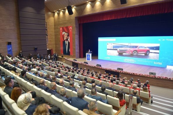 Sanayi ve Teknoloji Bakan Mehmet Fatih Kacır’ın teşrifleri ile Gebze Teknik Üniversitesi 2024-2025 Akademik yılı açılış törenine katıldık