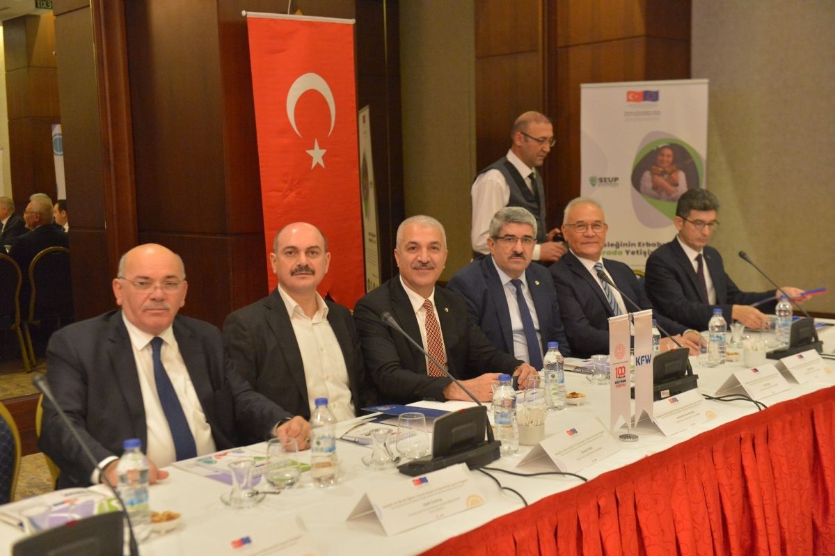Mesleki ve Teknik Eğitim Yoluyla Sosyal ve Ekonomik Uyum Projesi toplantısına Katılım Sağladık