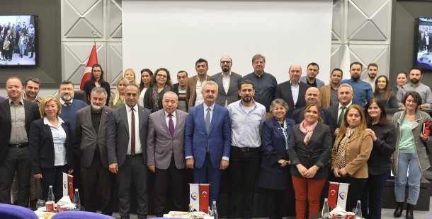 <div>İKDAY Derneği'nin Odamız'da düzenlediği İş Hayatında Mutluluk adlı semineri yoğun katılım ile gerçekleştirildi.</div>