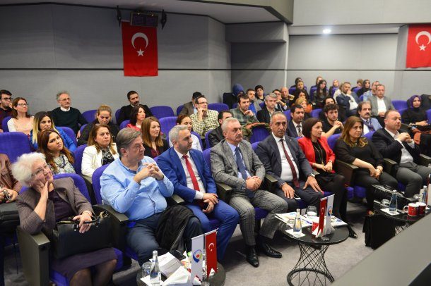 Geleceği Şekillendirecek Yetkinlikler konulu seminer gerçekleştirildi