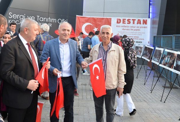 Tüm şehitlerimize, gazilerimize ve milletimize saygı ve minnetle...