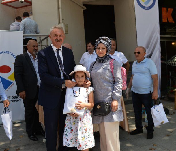 <div>Gebze Çöreği' mizin dağıtımı, Darıca ilçemizde gerçekleştirildi...</div>