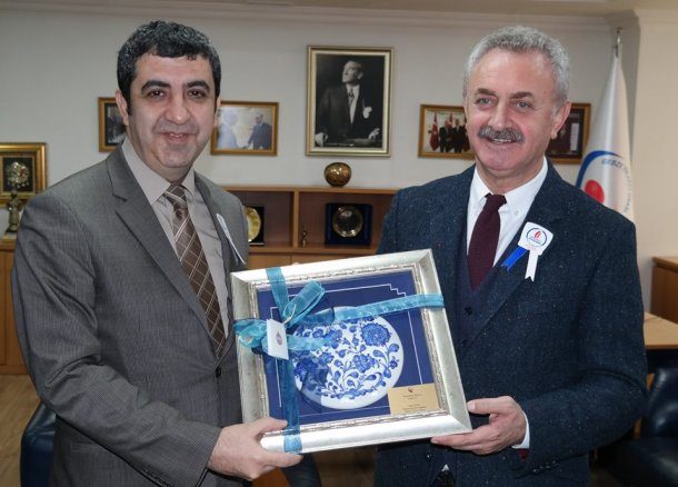 <div>Vergi Haftası Dolayısıyla Kocaeli Vergi Dairesi Başkanı, Grup Müdürleri ve Gebze'deki Vergi Dairelerinin Müdürlerini Ağırladık.</div>