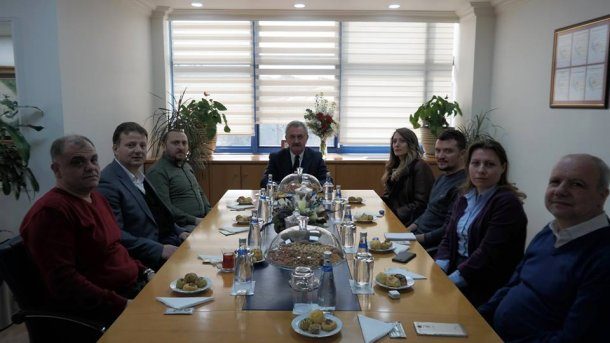TMMOB İnşaat Mühendisleri Odası Gebze Temsilciliği Yetkilileri ve GTÜ Öğretim Üyeleri Başkanımızı Ziyaret Etti.