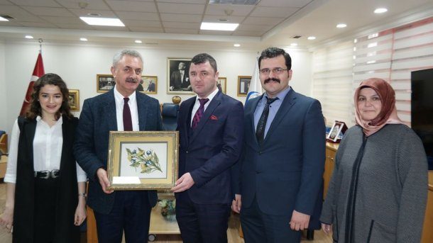 Dilovası Halk Eğitim Müdürü Sn. Mehmet Akif Ahmet AVŞAR ve beraberindeki heyet, Odamızı Ziyaret Etti.