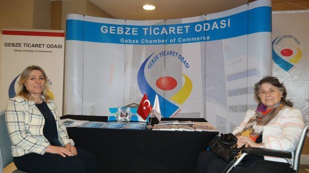 <div>Meclis Üyemiz Sn. Fatma Sevgi ÇİLER ve 23. Meslek Komite Üyemiz Sn. Gülay KÖRÜKMEZ Girişimcilik Zirvesi'ndeki standımızı ziyaret etti</div>