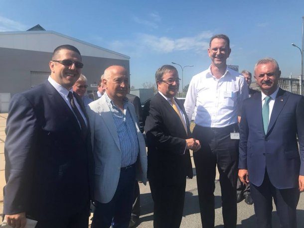<div>Yönetim Kurulu Başkanımız Almanya' nın Aachen kentinde gerçekleşen elektrikli otomobil fabrikası açılışına katıldı</div>