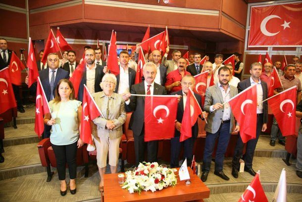 Yönetim Kurulu Başkanımız NAİL ÇİLER öncülüğünde 15 Temmuz Demokrasi ve Milli Bİrlik Günü Dolayısıyla Basın Toplantısı Düzenledik.
