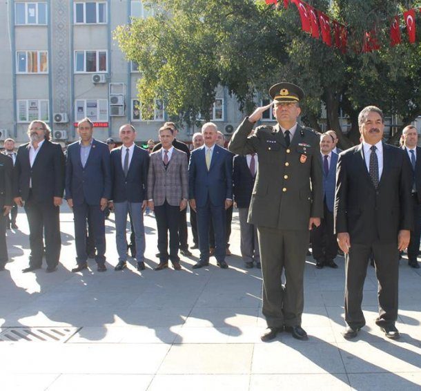 <div>Başkanımız Nail ÇİLER, Gebze'nin düşman işgalinden kurtuluşunun 95. Yılı dolayısıyla Cumhuriyet Meydanında düzenlenen törene katıldı.</div>