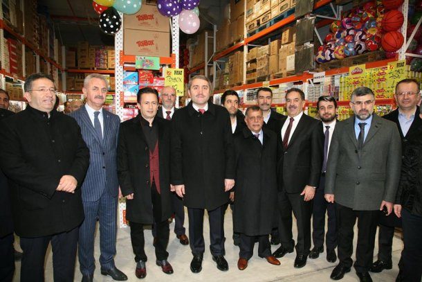 Yönetim Kurulu Başkanımız Sn. Nail ÇİLER, Zırhlıoğlu Toplu Tüketim Marketleri Gebze Şubesi açılış törenine katıldı.