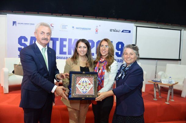SANTEK 2019 Sanayi ve Teknoloji Fuarı İlham Veren Kadın Girişimciler paneli