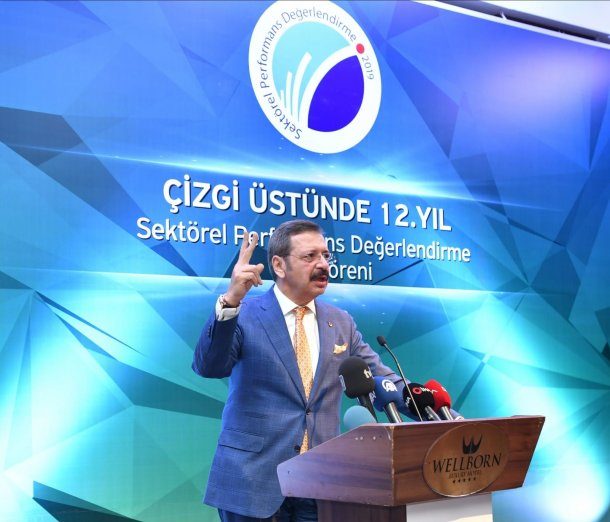 12. Çizgi Üstü Sektörel Performans Ödül töreni