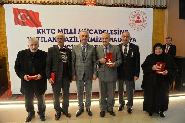 Kuzey Kıbrıs Türk Cumhuriyeti mücadelesine katılan Gazilerimize Madalya Tevcih töreni