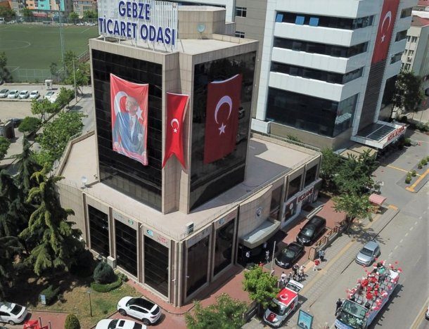 19 Mayıs Atatürk ü Anma Gençlik ve Spor Bayramında coşkumuzu bizlere balkonlarından eşlik eden Gebze Çayırova Dilovası ve Darıca halkımızla paylaştık