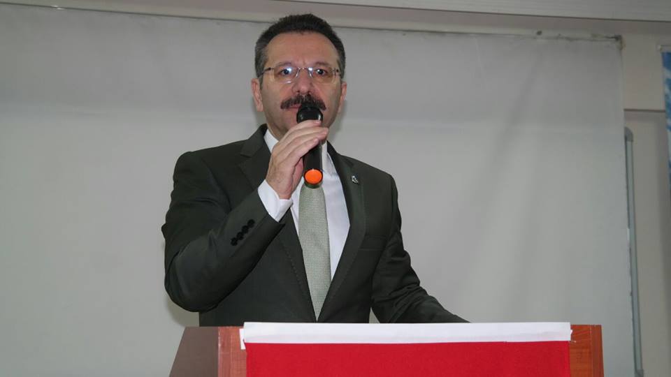 Kocaeli Valimiz Sn. Hüseyin AKSOY ve ilçe protokolümüzün yetkilileri tarafından eğitime ve bölgemizin gelişimine sağladığı tüm katkılardan dolayı Başkanımızın tebrik edilerek, plaketini Valimizin elinden almasının gururunu yaşadık.