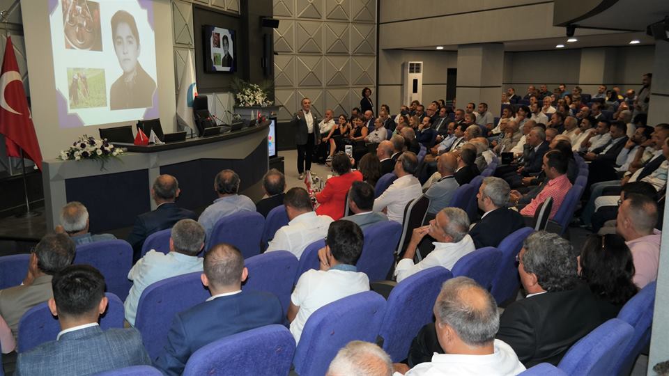 Meclis ve Müşterek Meslek Komite toplantımızda konuşan Başkanımız; ülkemizin ekonomide yaşadığı zor günleri iş dünyası olarak birlik ve beraberlik içinde aşacağımızı dile getirdi.