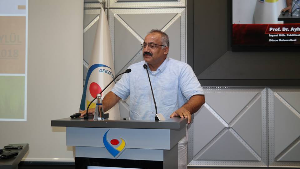 Meclis ve Müşterek Meslek Komite toplantımızda konuşan Başkanımız; ülkemizin ekonomide yaşadığı zor günleri iş dünyası olarak birlik ve beraberlik içinde aşacağımızı dile getirdi.