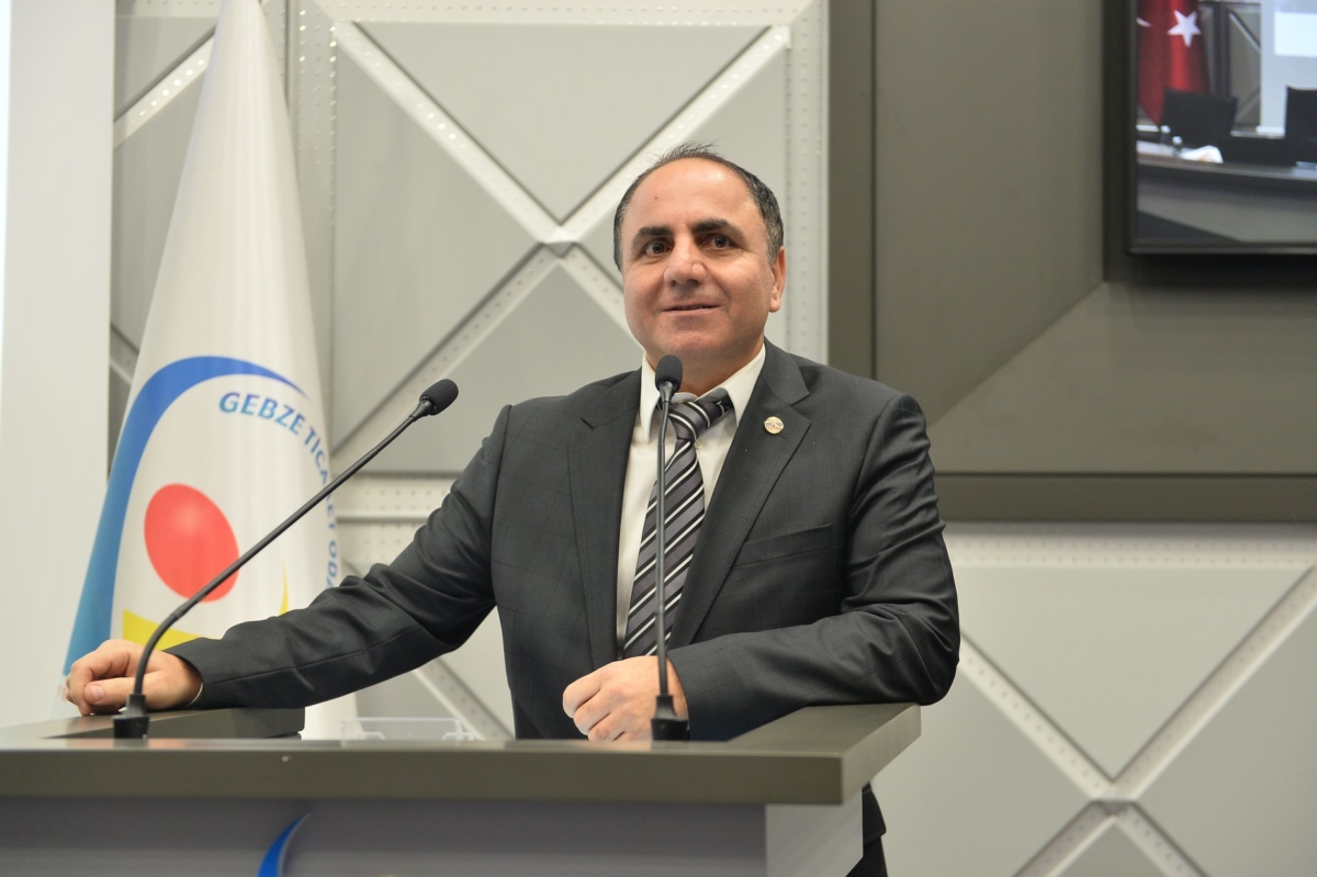 Doğu Türkistan Dramı konulu konferans Odamız Meclis Salonu nda gerçekleştirildi.