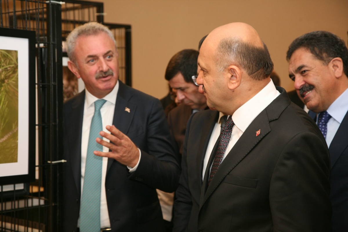 Başbakan Yardımcımız Sn Fikri IŞIK ve GTÜ Rektörü Prof. Dr. Sn. Haluk GÖRGÜN,Yönetim Kurulu Başkanımız Sn. Nail ÇİLER