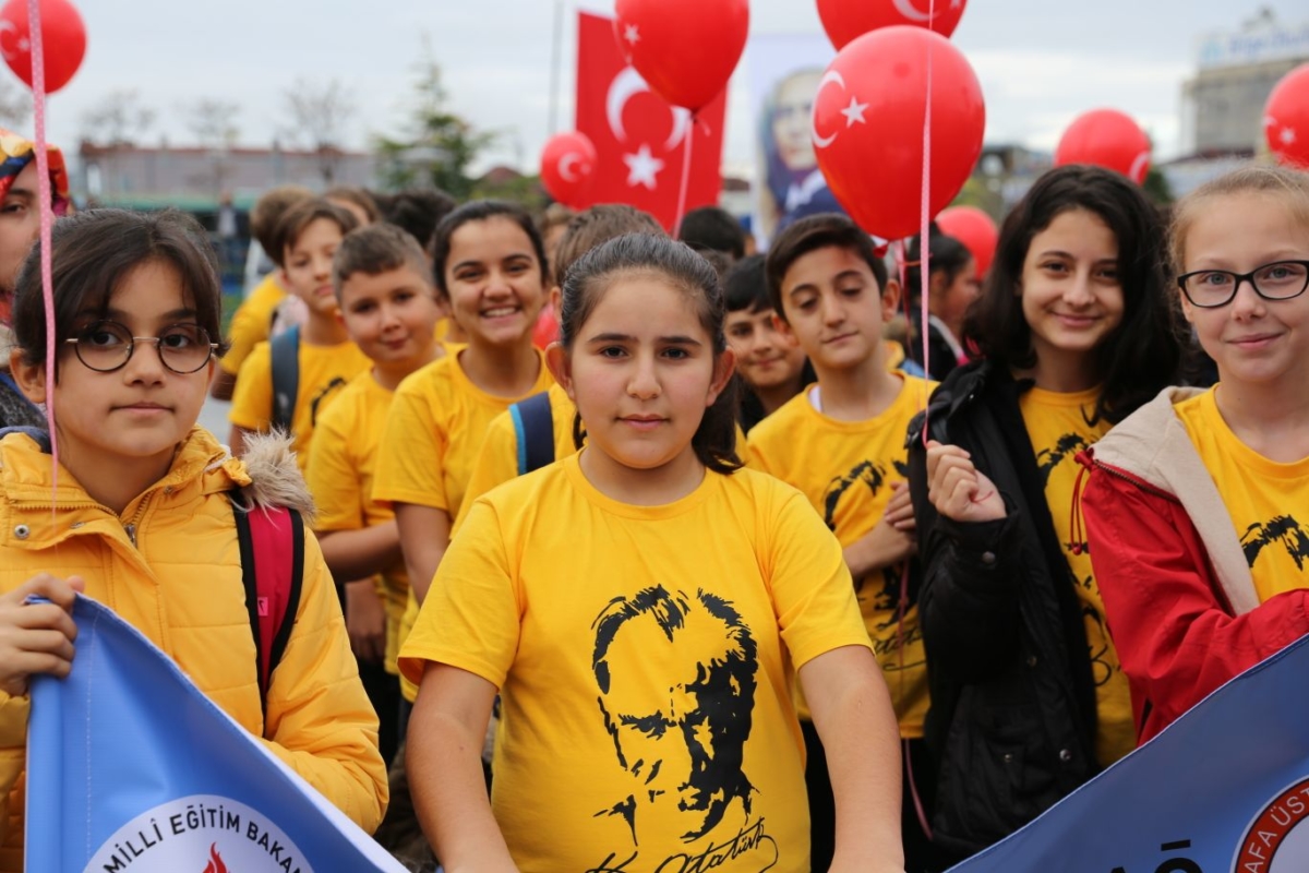 Yönetim Kurulu Başkanımız Nail ÇİLER, 29 EKİM CUMHURİYET BAYRAMI Resmi Geçit Törenine Katıldı