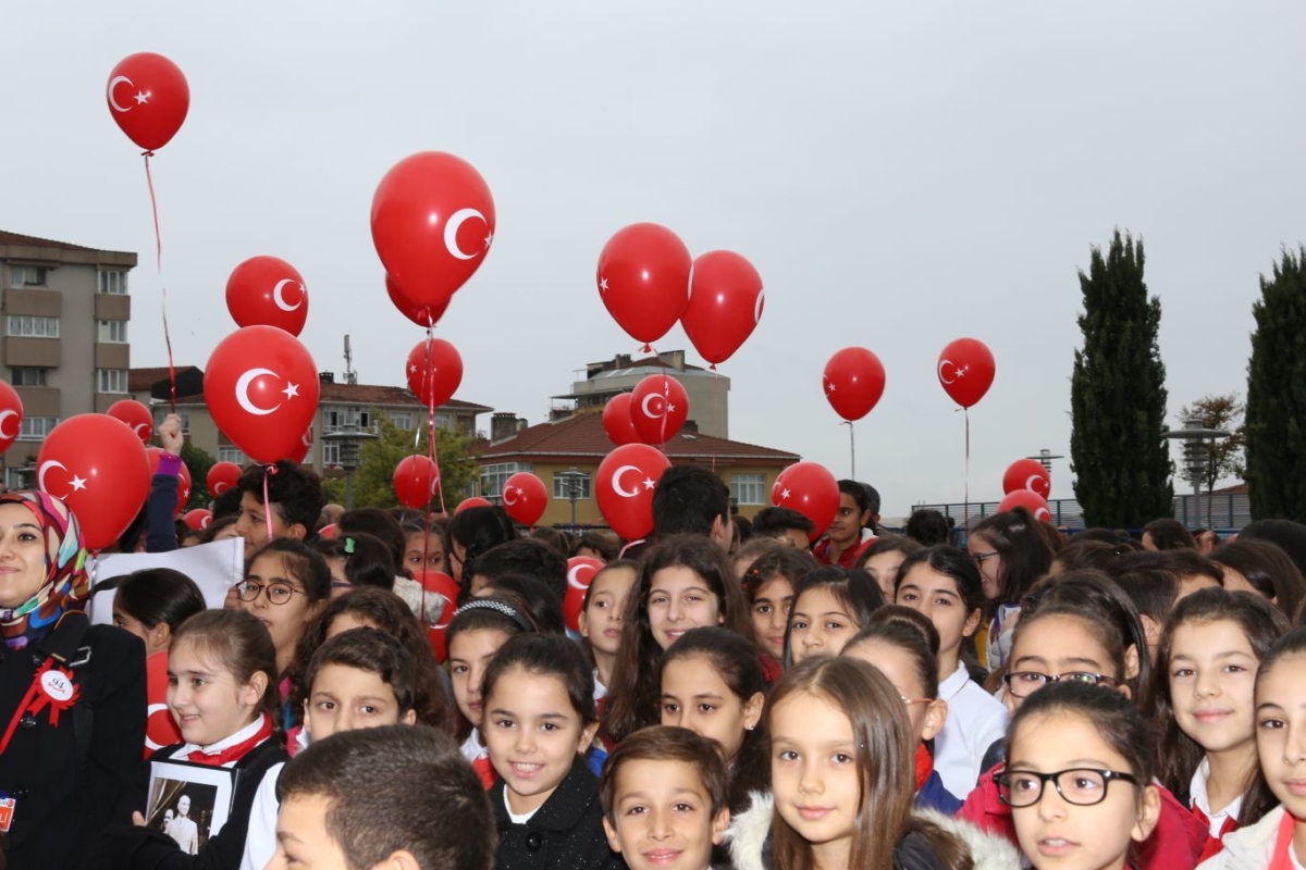 Yönetim Kurulu Başkanımız Nail ÇİLER, 29 EKİM CUMHURİYET BAYRAMI Resmi Geçit Törenine Katıldı