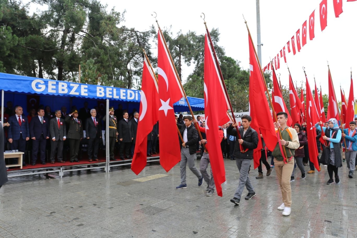 Yönetim Kurulu Başkanımız Nail ÇİLER, 29 EKİM CUMHURİYET BAYRAMI Resmi Geçit Törenine Katıldı